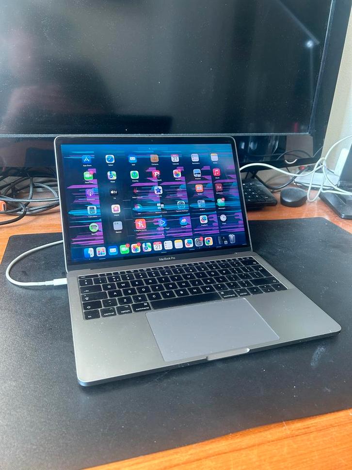 Apple MacBook Pro 2017 128GB, Computers en Software, Apple Macbooks, Gebruikt, MacBook Pro, 13 inch, 2 tot 3 Ghz, 128 GB of minder