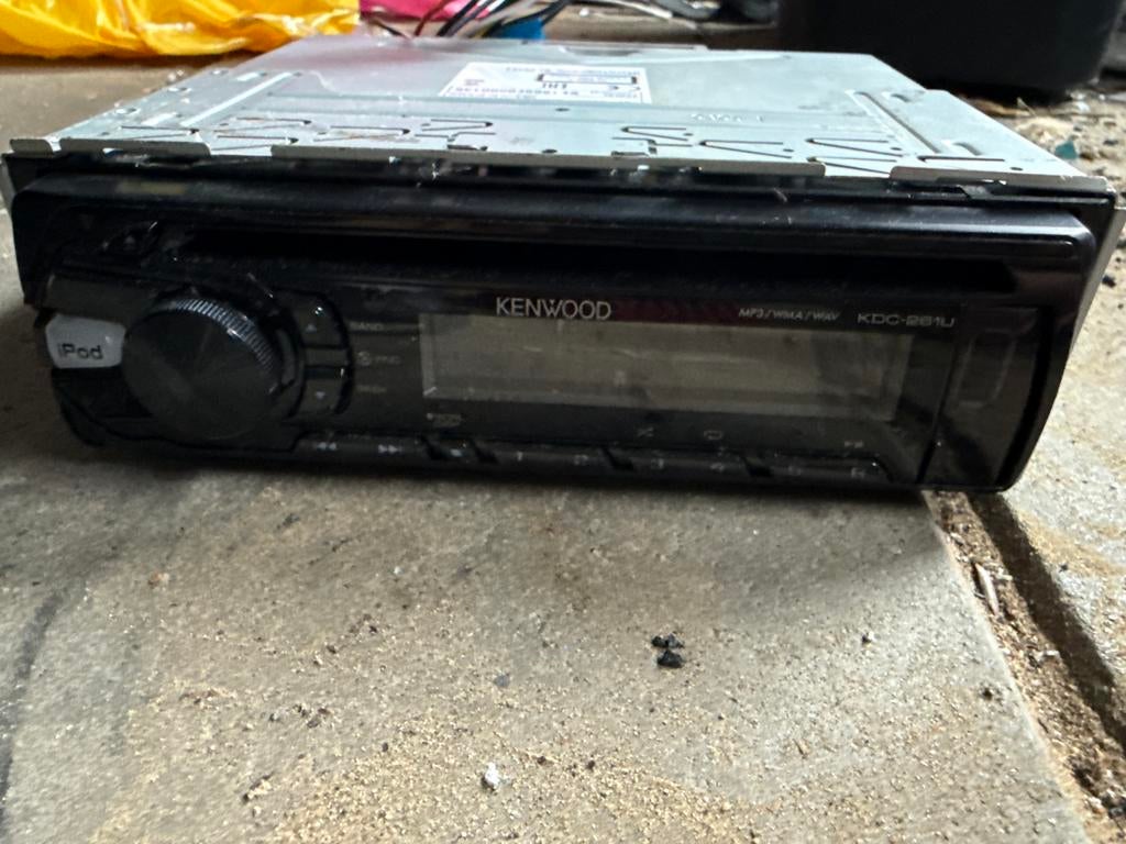 Kenwood KDC-261U Autoradio met iPod/USB/AUX, Auto diversen, Gebruikt, ., Ophalen of Verzenden, .