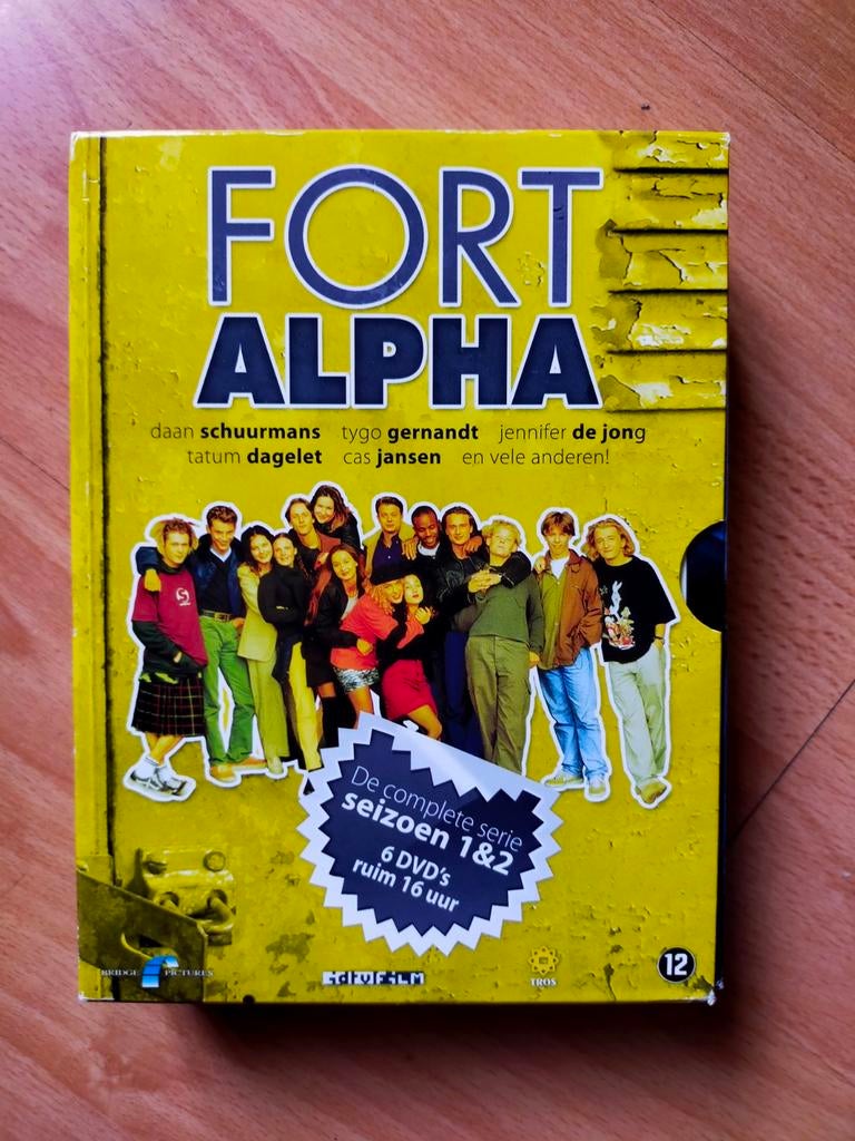 Fort Alpha - de complete serie: seizoen 1 en 2 op 6 dvd's, Boxset, Drama, Ophalen of Verzenden, Zo goed als nieuw