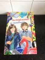 Teunie Suijker Hartsgeheimen en meidenmacht, Ophalen of Verzenden, Zo goed als nieuw, Teunie Suijker