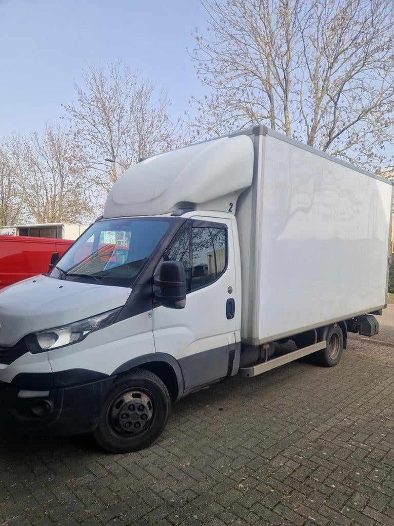 Goedkoop verhuizen verhuizers verhuisbedrijf Verhuiswagen, Diensten en Vakmensen, Verhuizers en Opslag