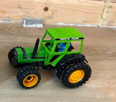 Britains Deutz Fahr, Hobby en Vrije tijd, Modelauto's | 1:32, Ophalen of Verzenden, Zo goed als nieuw, Tractor of Landbouw, Britains