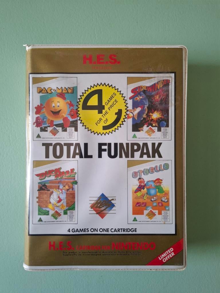 NES Total Fun Pack H.E.S. Piggyback Cartridge CIB, Spelcomputers en Games, Games | Nintendo NES, Avontuur en Actie, Gebruikt, 1 speler