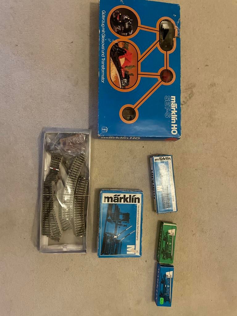 Märklin H0 Set-S Startset met Rails en Wagons, Wisselstroom, Ophalen of Verzenden, Märklin, Gebruikt