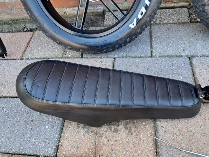 Te koop Fatbike v20 onderdelen in een.koop, Fietsen en Brommers, Fietsaccessoires | Aanhangers en Karren, Ophalen of Verzenden