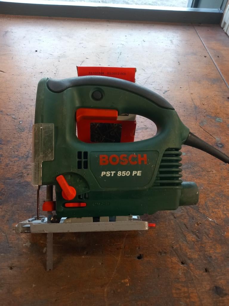 Gereedschapset : Bosch decoupeerzaag/ Skil cirkelzaag, Gebruikt, Decoupeerzaag, Ophalen of Verzenden, 30 tot 70 mm