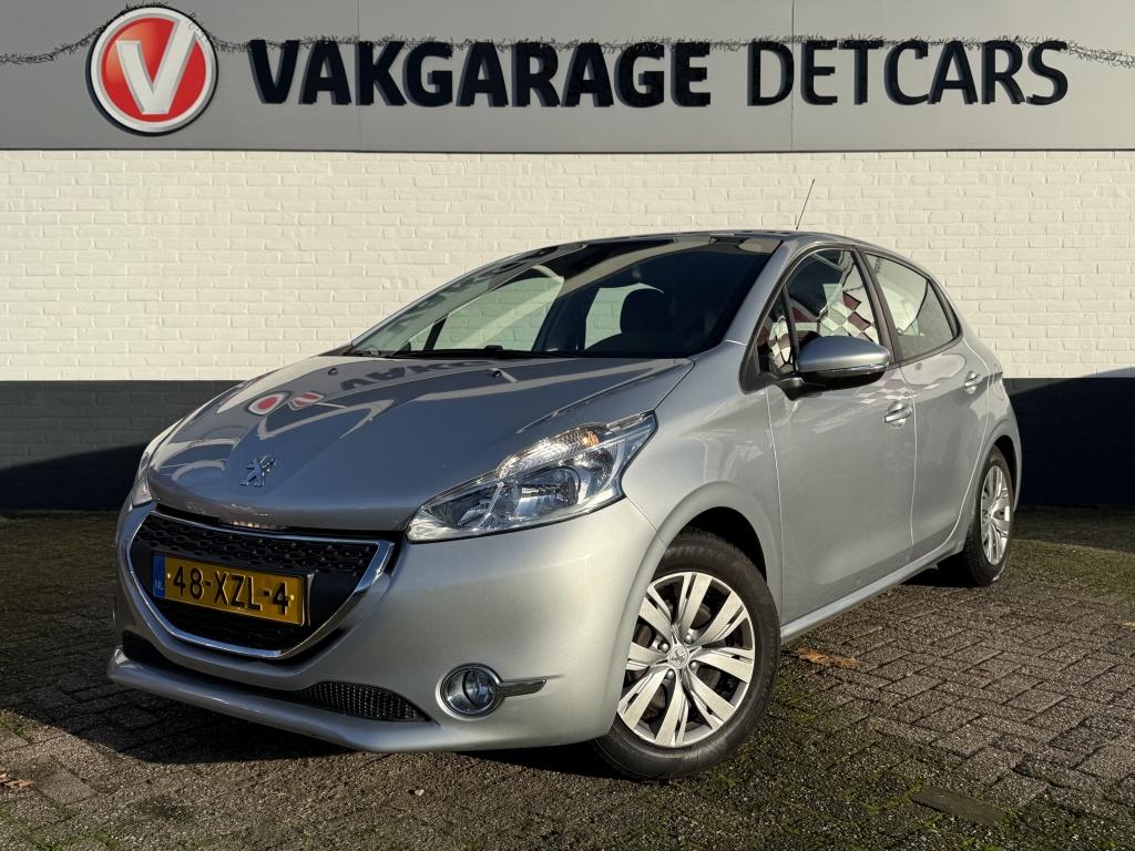 Peugeot 208 1.4 VTi Envy (bj 2012), Auto's, Peugeot, Voorwielaandrijving, Euro 5, Stof, Origineel Nederlands
