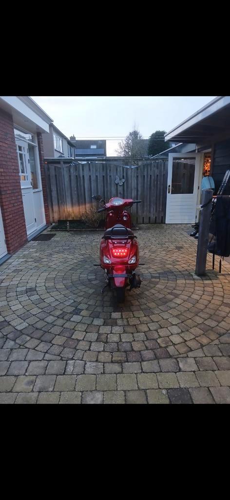 La Souris Sourini Gy6 50cc 4 Takt Injectie - goede staat, Fietsen en Brommers, Snorfietsen en Snorscooters, Zo goed als nieuw
