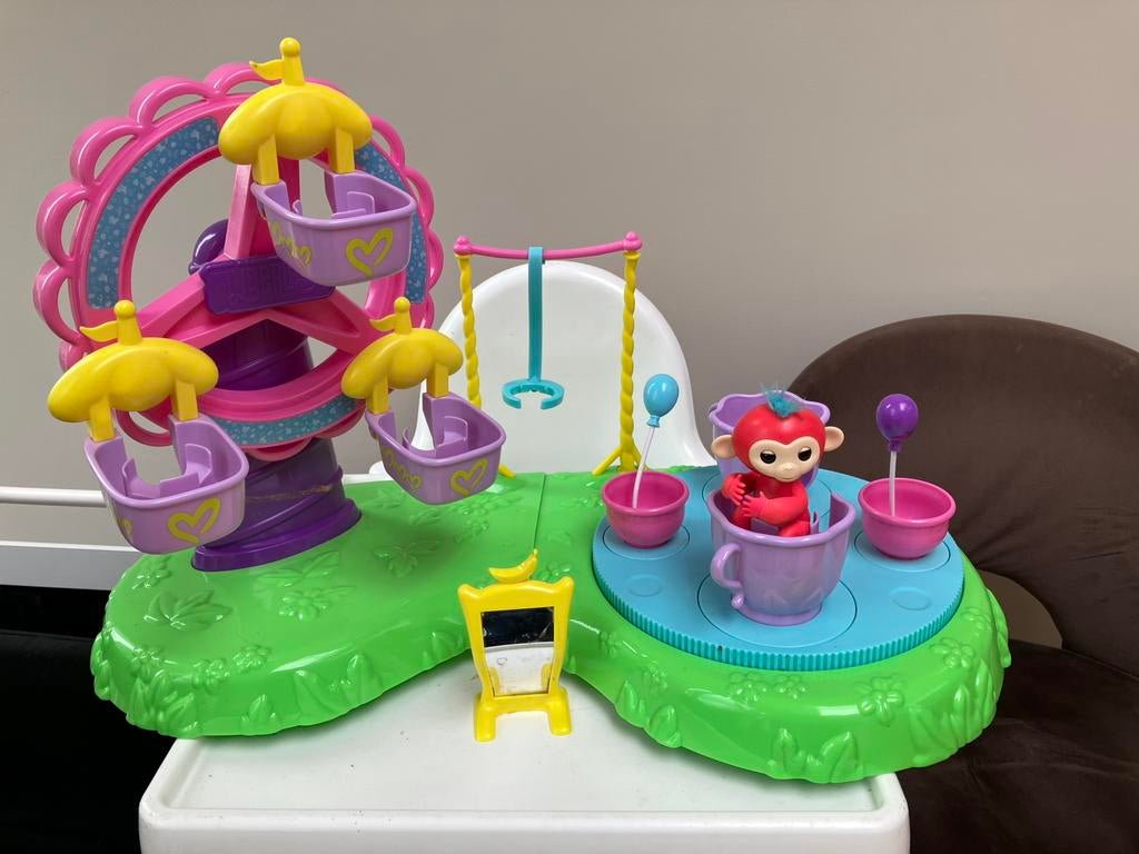 Speeltuin voor fingerlingsaapjes zga nieuw incl. 2 aapjes, Kinderen en Baby's, Speelgoed | My Little Pony, Ophalen, Gebruikt