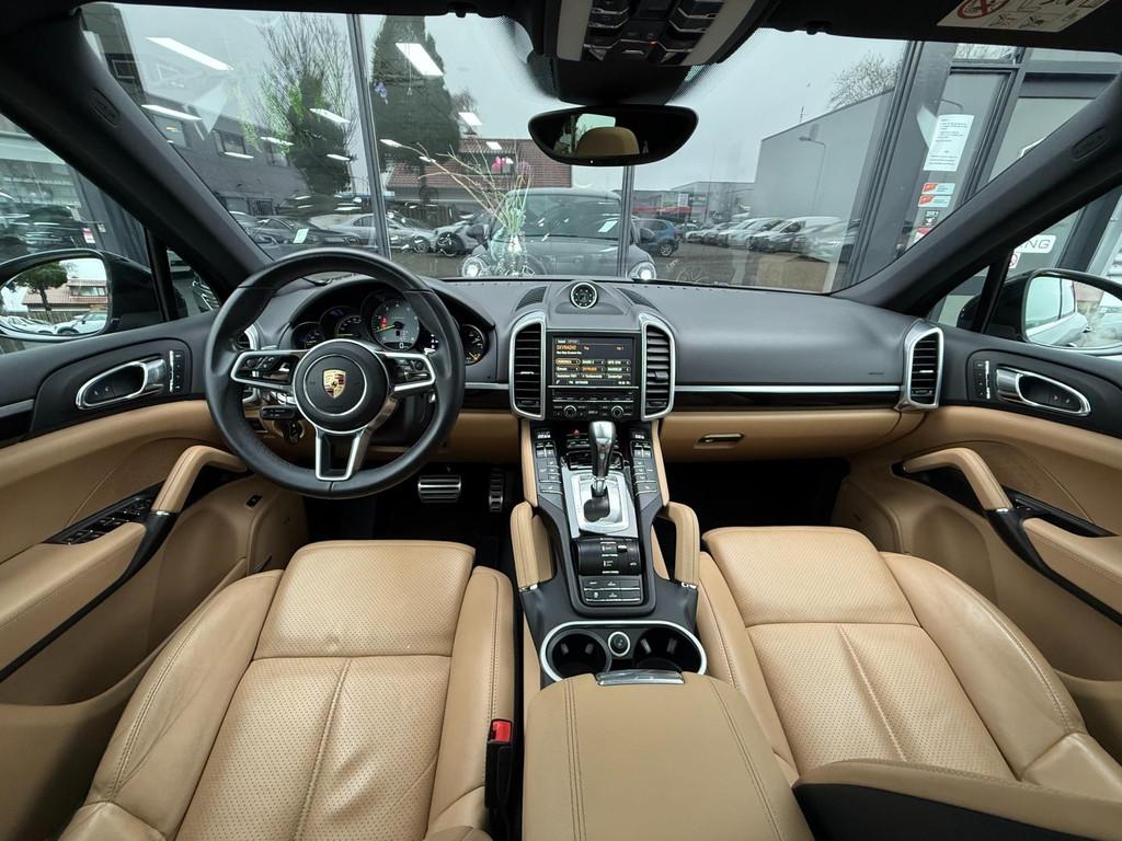 Porsche Cayenne 3.0 S E-Hybrid PANO/LUCHTVERING/CAMERA/NAP, Auto's, Porsche, Automaat, Cayenne, Gebruikt, Euro 6