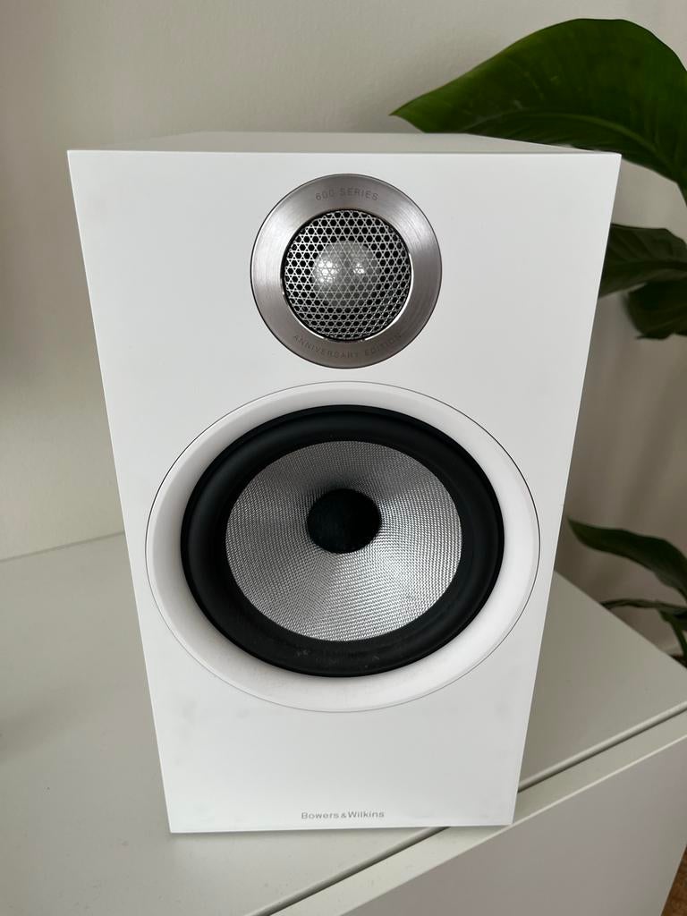 2x Bowers & Wilkins 606 S2 Anniversary Edition Speakers, Ophalen, Zo goed als nieuw, 60 tot 120 watt, Bowers & Wilkins (B&W)