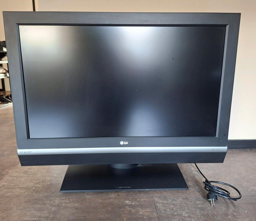 Goed werkende LG 37LE2R LCD TV met afstandsbediening, Ophalen, Gebruikt, 50 Hz, 80 tot 100 cm