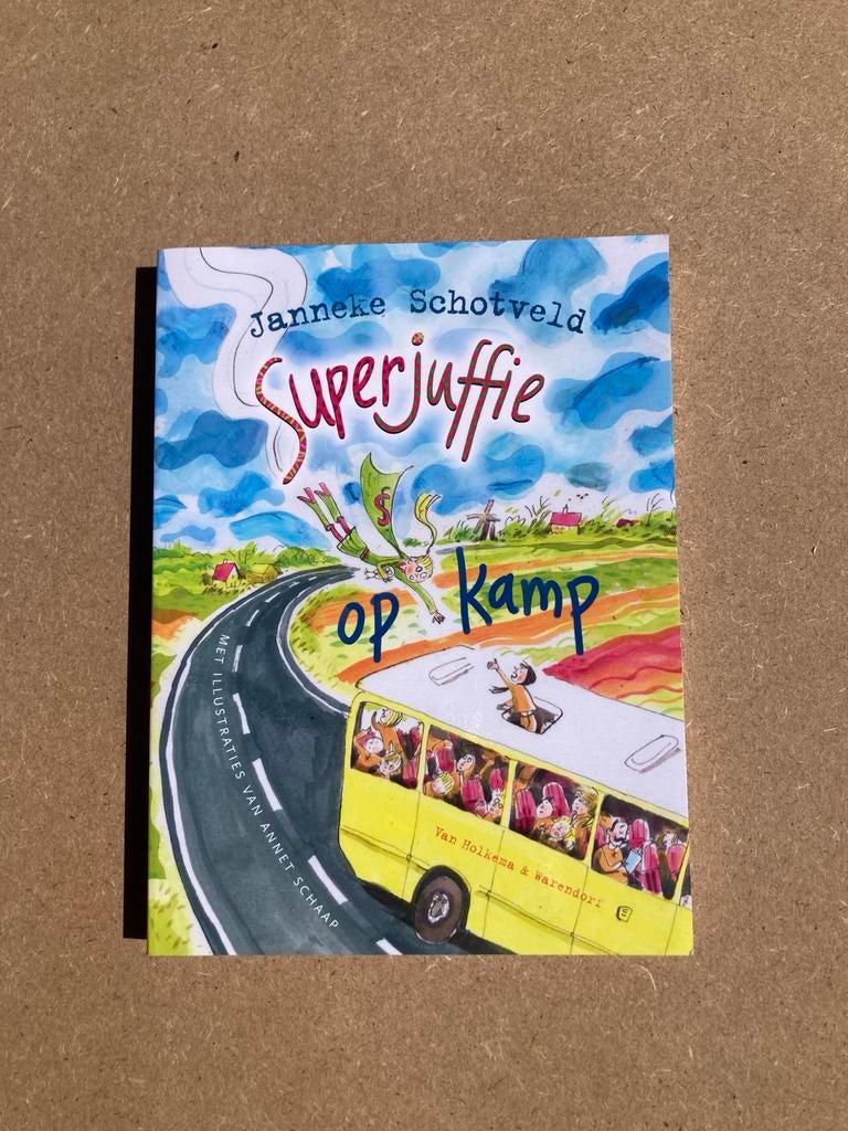 Superjuffie op kamp - Zo goed als nieuw, Ophalen, Zo goed als nieuw, Fictie algemeen