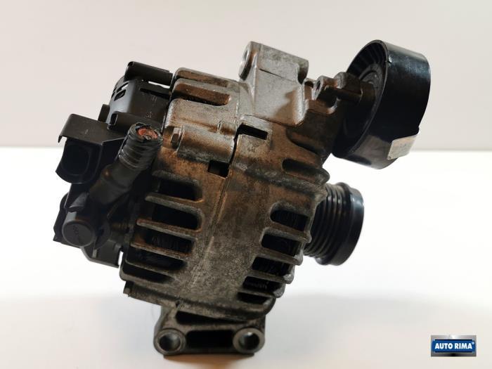 Dynamo van een Volvo V40, Gebruikt, -, -, Ophalen of Verzenden