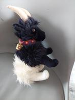 Zwarte geit knuffel met belletje, Ophalen of Verzenden, Zo goed als nieuw