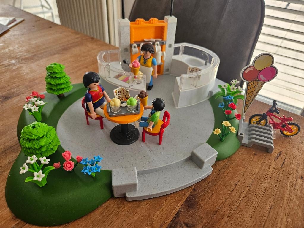Playmobil IJssalon 4134, Kinderen en Baby's, Speelgoed | Playmobil, Ophalen of Verzenden, Zo goed als nieuw, Complete set