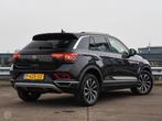 Volkswagen T-Roc 1.5 TSI 150 PK DSG Style Navigatie IQ Light, 4 cilinders, 150 pk, Zwart, Bedrijf