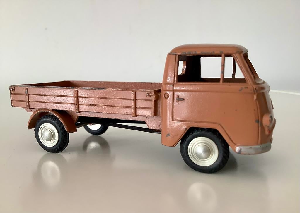 Märklin Tempo, Hobby en Vrije tijd, Modelauto's | 1:43, Ophalen of Verzenden, Zo goed als nieuw, Auto