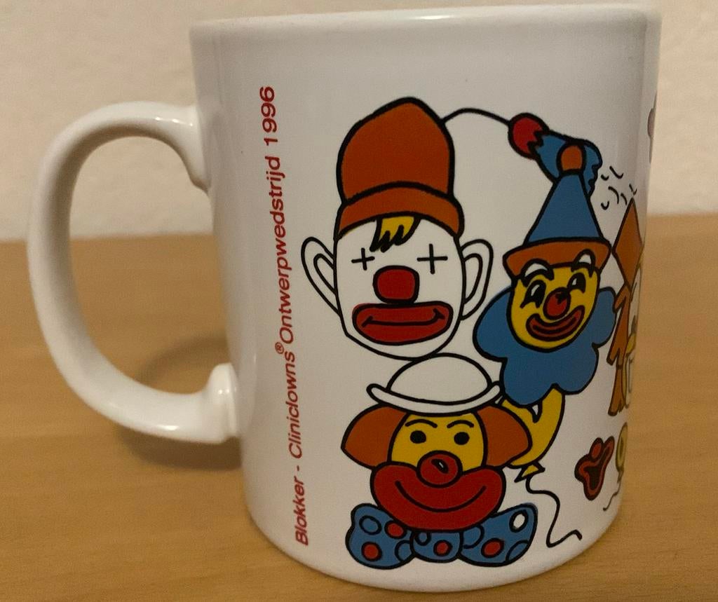 Originele Cliniclowns mok 1996, Ophalen of Verzenden, Zo goed als nieuw, Overige stijlen, Kop(pen) en/of Schotel(s)