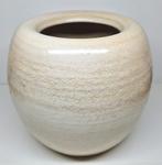 Gubbels Helden moderne crème kleurige keramieken vaas., Ophalen of Verzenden