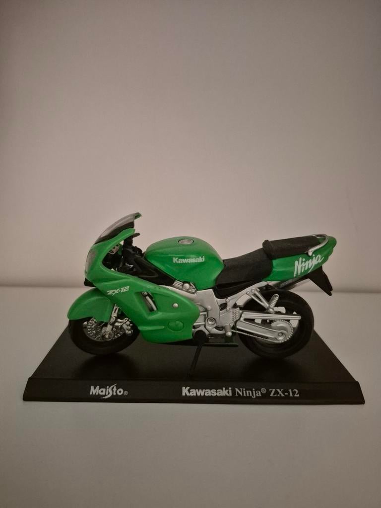 Schaalmodel Kawasaki Ninja ZX-12R - Maisto, Overige merken, 1:32 tot 1:50, Overige typen, Ophalen of Verzenden