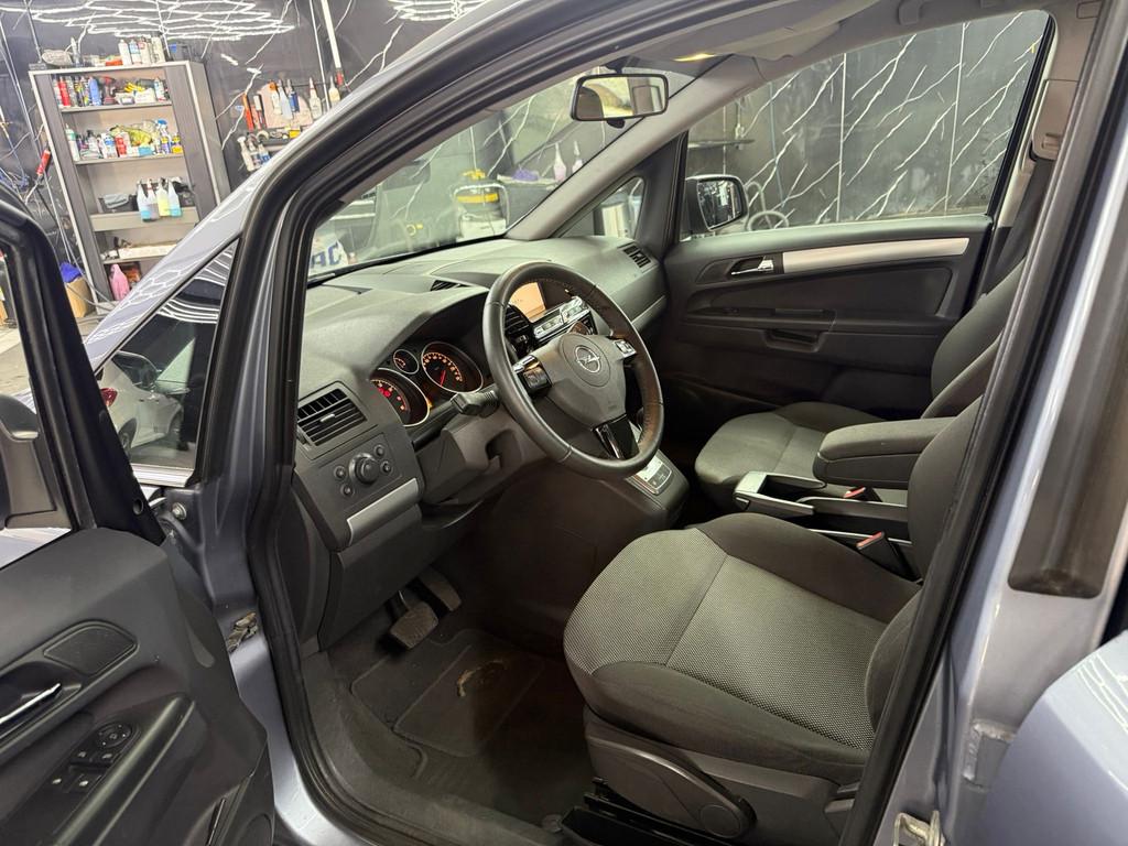 Opel Zafira 1.8 Edition Automaat | Airco | Navi | 7p, Auto's, Opel, Euro 5, Gebruikt, 4 cilinders, Zafira