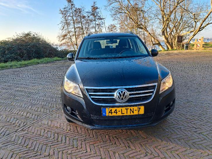 Volkswagen Tiguan 1.4 TSI 110KW 2010 Zwart, Auto's, Volkswagen, Particulier, Tiguan, Benzine, B, SUV of Terreinwagen, Handgeschakeld