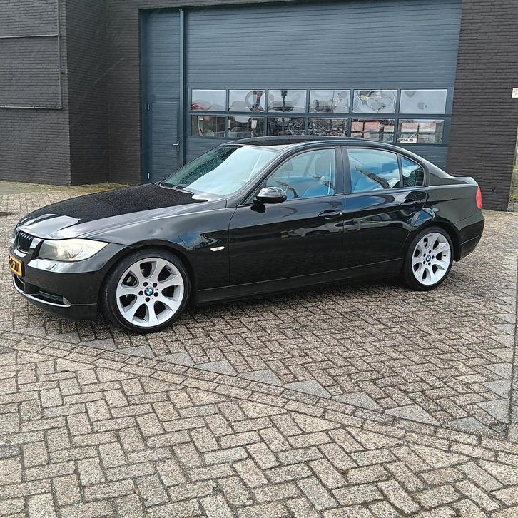BMW 3-serie 318i High Executive, Auto's, BMW, Bedrijf, Te koop, 3-Serie, ABS, Airbags, Airconditioning, Alarm, Boordcomputer, Centrale vergrendeling
