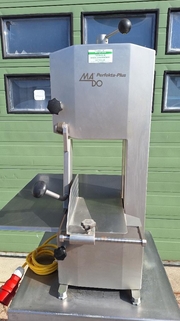 Beenderzaag lintzaag vleeszaag, Ophalen, Gebruikt, Bakkerij en Slagerij, Industriepark 2a 9351PA Leek