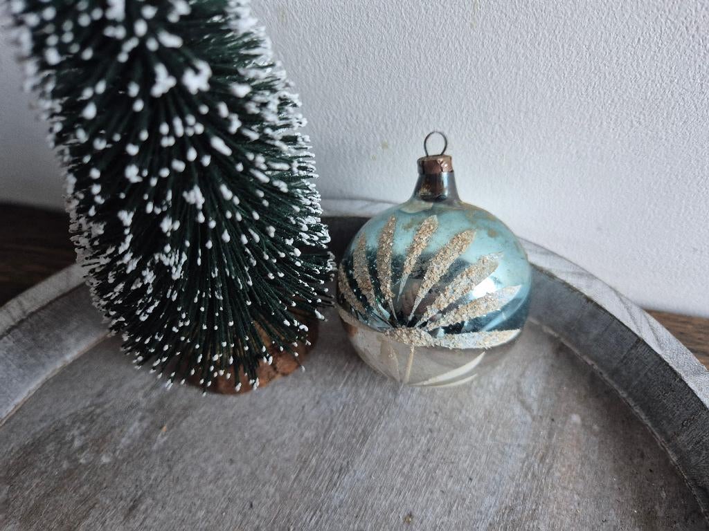 Vintage kerstbal blauw zilver 602, Diversen, Kerst, *, Gebruikt, *, Ophalen of Verzenden