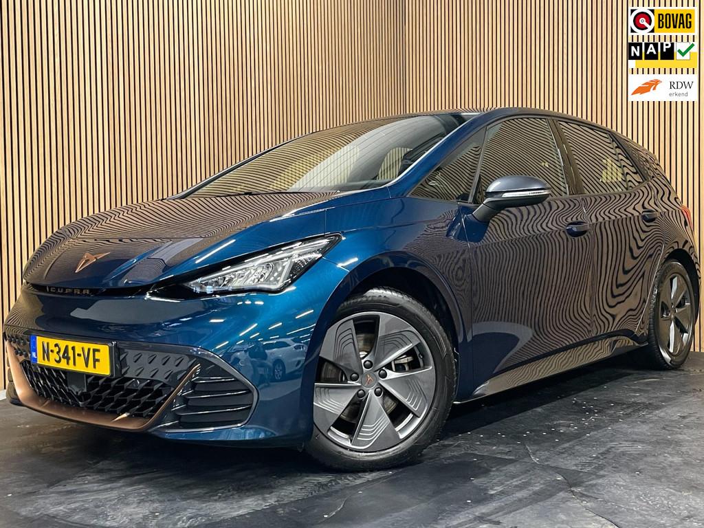 Cupra Born Business One 62 kWh|89%SOH|ACC|CARPLAY|CAMERA|KEY, Auto's, Automaat, 966 min, Gebruikt, Zwart