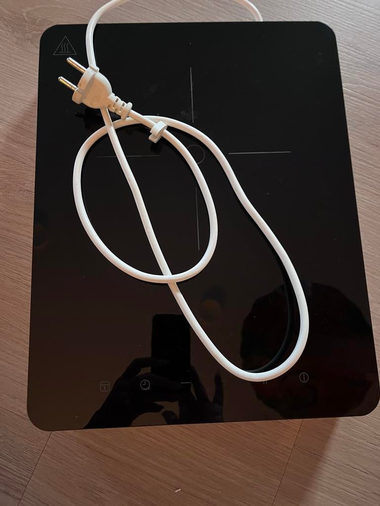 IKEA Tillreda Inductiekookplaat - Draagbaar en Compact, Witgoed en Apparatuur, 3 kookzones of minder, Ophalen of Verzenden, Zo goed als nieuw