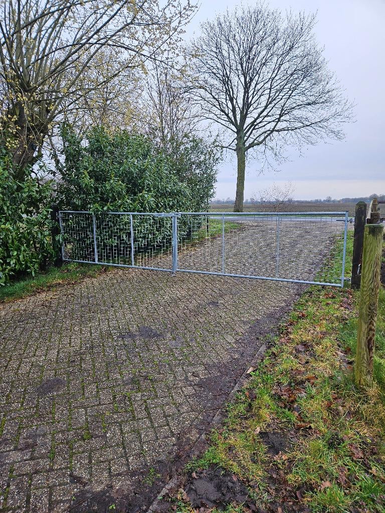 Gebruikte stalen draai poort, Ophalen, Gebruikt, 150 tot 200 cm, IJzer
