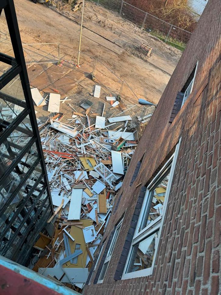 MHBS Sloopwerkzaamheden en sanering, Diensten en Vakmensen, Slopers en Sloopwerkzaamheden, Sloopwerk binnen, Sloopwerk buiten