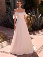 Nieuwe originele trouwjurk 3d bloemen hangende mouwen, Ophalen of Verzenden, Nieuw, Wit, Trouwjurk