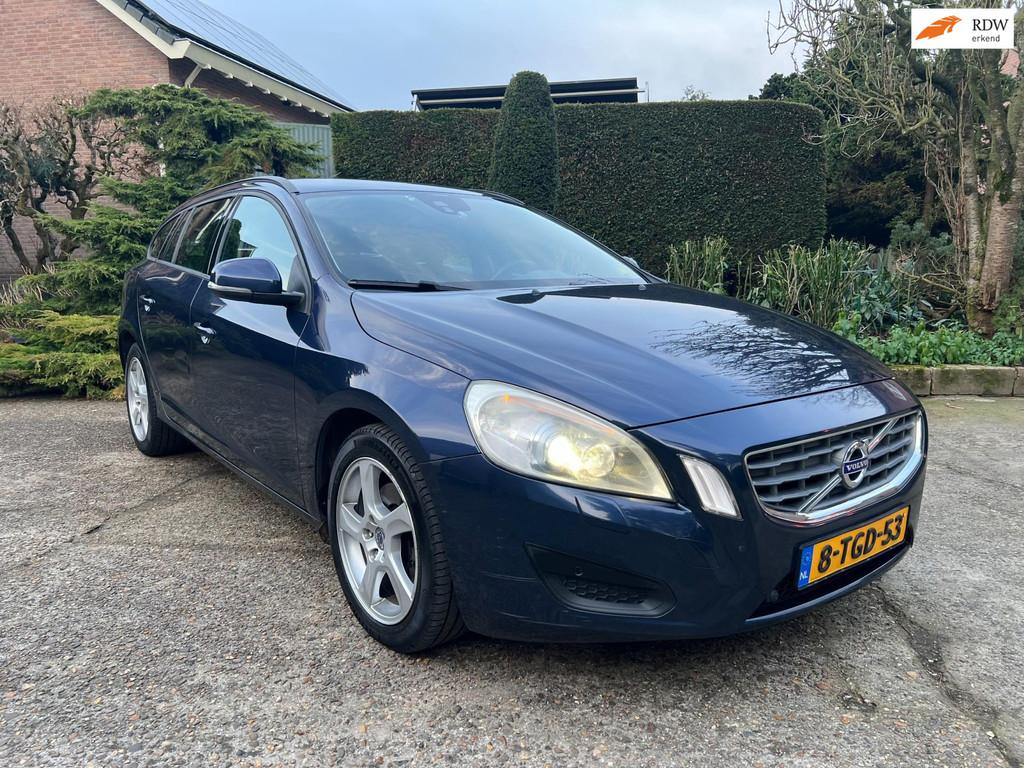 Volvo V60 1.6 D2 Ocean Race, Navi, PDC, Xenon Nette auto!, Auto's, Volvo, Voorwielaandrijving, Euro 5, Stof, Gebruikt