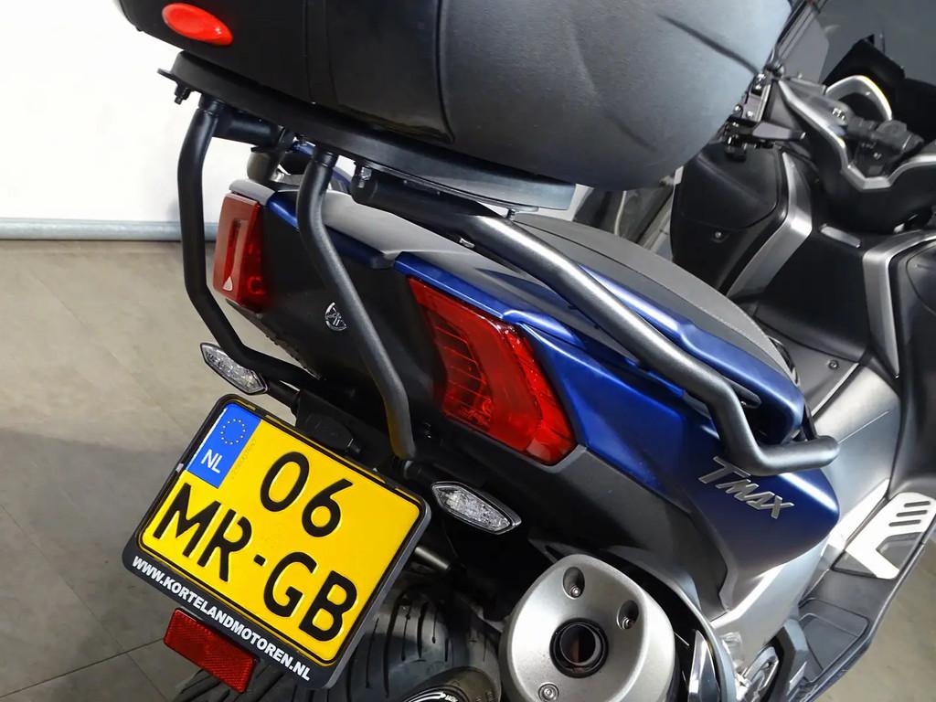 Yamaha T-MAX DX ABS € 8.490,00, Motoren, Motoren | Yamaha, Scooter, Bedrijf, 12 t/m 35 kW