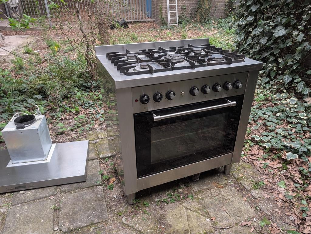 Solitaire 5 pit gasfornuis + gratis afzuigkap, Ophalen, Gebruikt, 60 cm of meer, Gas