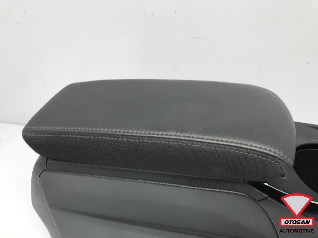 Peugeot 208 2019+ Armsteun Leder Leer Origineel!, Auto-onderdelen, Interieur en Bekleding, Taurusavenue 1
2132 LS  Hoofddorp, NL