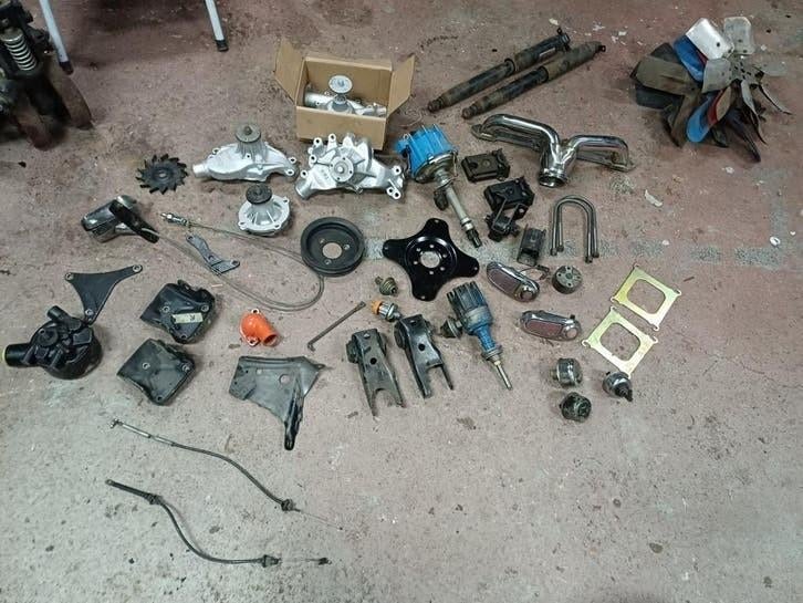 Diverse onderdelen classic usa cars chevrolet mopar etc, Ophalen of Verzenden, Gebruikt