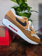Nike Air Max 1 Escape British Tan Light Bone maat 50,5, Kleding | Heren, Schoenen, Nike air max, Bruin, Nieuw, Ophalen of Verzenden