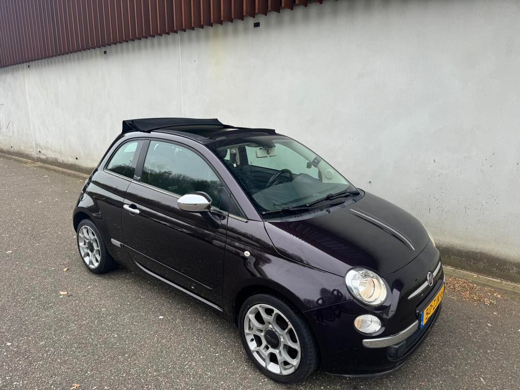 Fiat 500C Cabrio 85pk | NAP | PDC | Paars / Zwart, Auto's, Overige kleuren, Cabriolet, Origineel Nederlands, Bedrijf