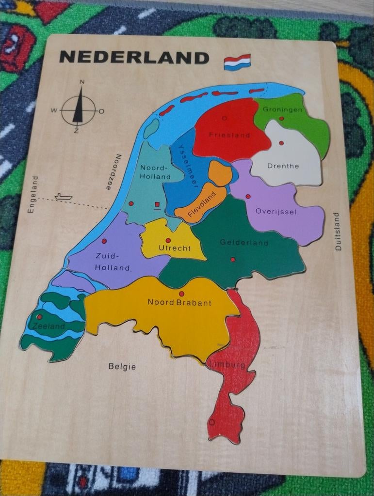 Houten puzzel Nederland met provincies, Gebruikt, 10 tot 50 stukjes, Ophalen of Verzenden, Van hout