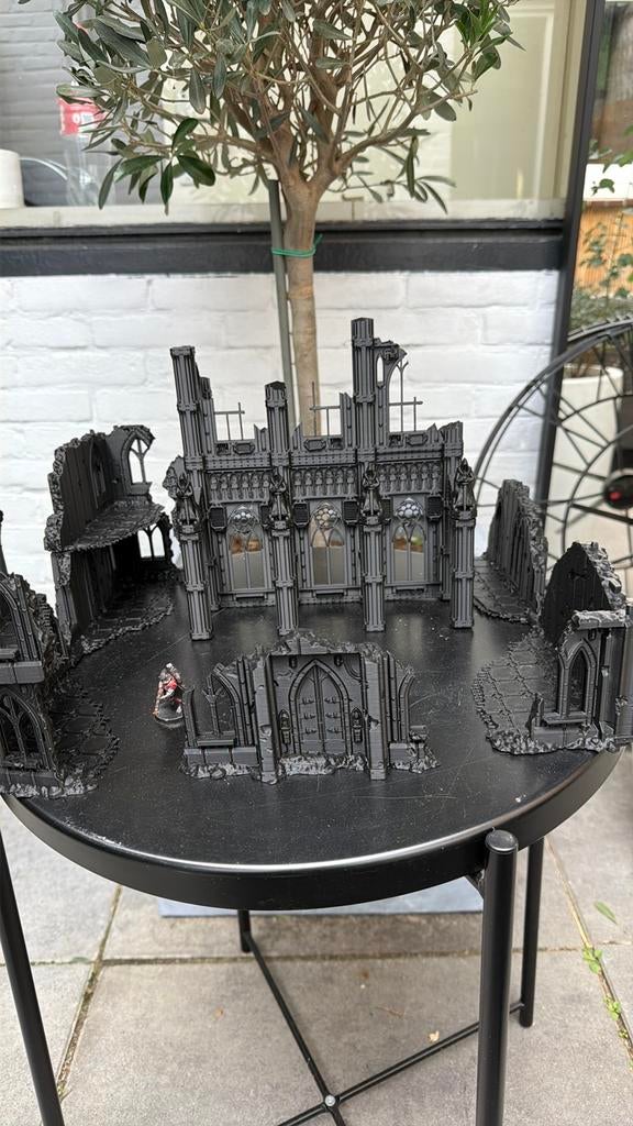 Warhammer style buildings gothic ruines modulair, Ophalen of Verzenden, Zo goed als nieuw