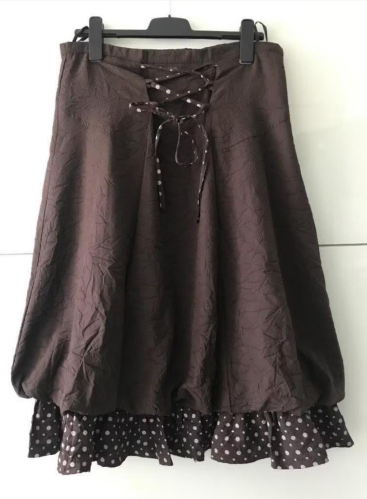 Bruine Rok met Polkadot onderrok, Kleding | Dames, Rokken, Bruin, Maat 42/44 (L), Ophalen of Verzenden, Zo goed als nieuw