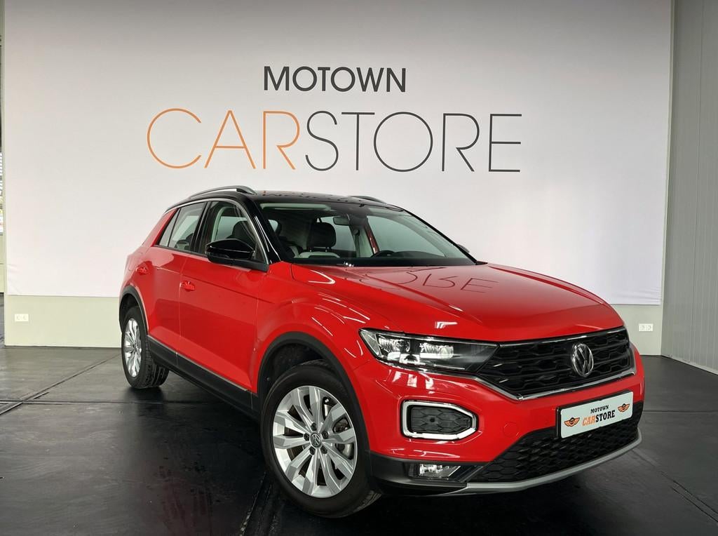 Volkswagen T-Roc 1.5 TSI Sport Virtual Cockpit Navi Pdc Clim, Auto's, Volkswagen, Stof, Zwart, 4 cilinders, 150 pk