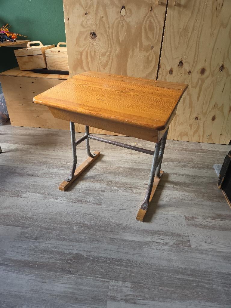 Tekentafel kind, Ophalen, Opbergruimte, Gebruikt, 60 cm