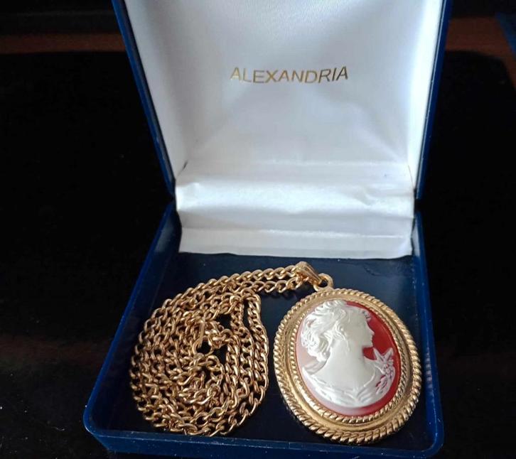  VINTAGE ROMANTIEK: SCHITTERENDE CAMÉE HANGER , Sieraden, Tassen en Uiterlijk, Kettingen, Nieuw, Goud, Goud, Met edelsteen, Met hanger