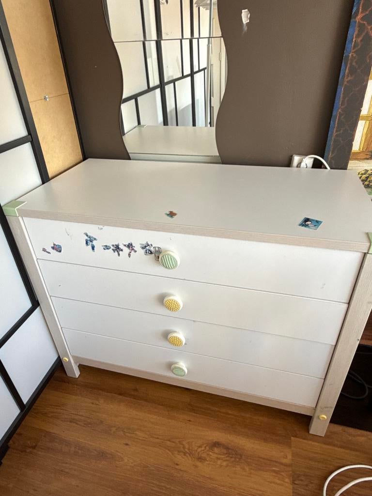 Commode met 4 laden - wit/licht hout, Ophalen, Gebruikt