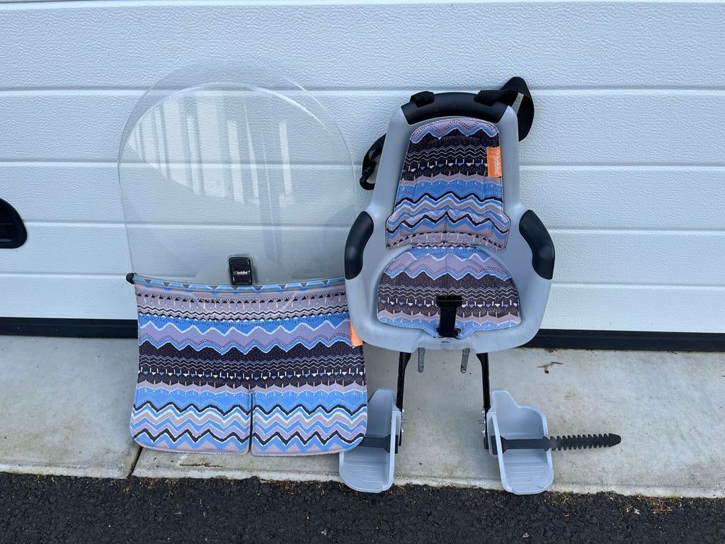 Bobike Kinderzitje Voor met Windscherm - Zo goed als nieuw, Fietsen en Brommers, Fietsaccessoires | Fietsstoeltjes, Ophalen, Voetsteuntjes